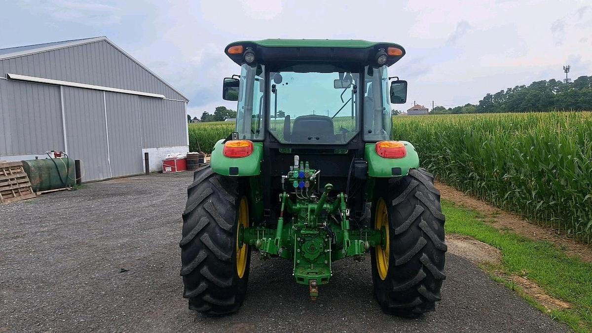 Used 2019 John Deere 5090E Tractor