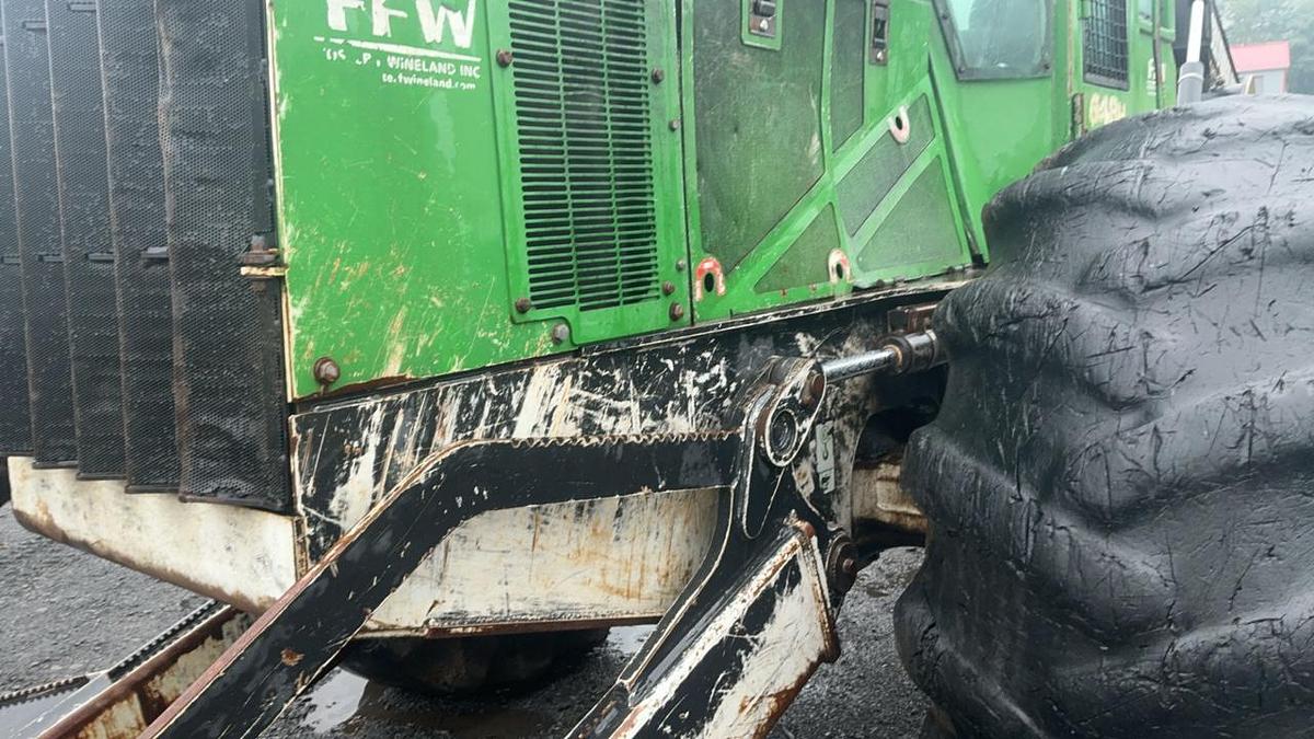 Used 2014 John Deere 648H Grapple Skidder