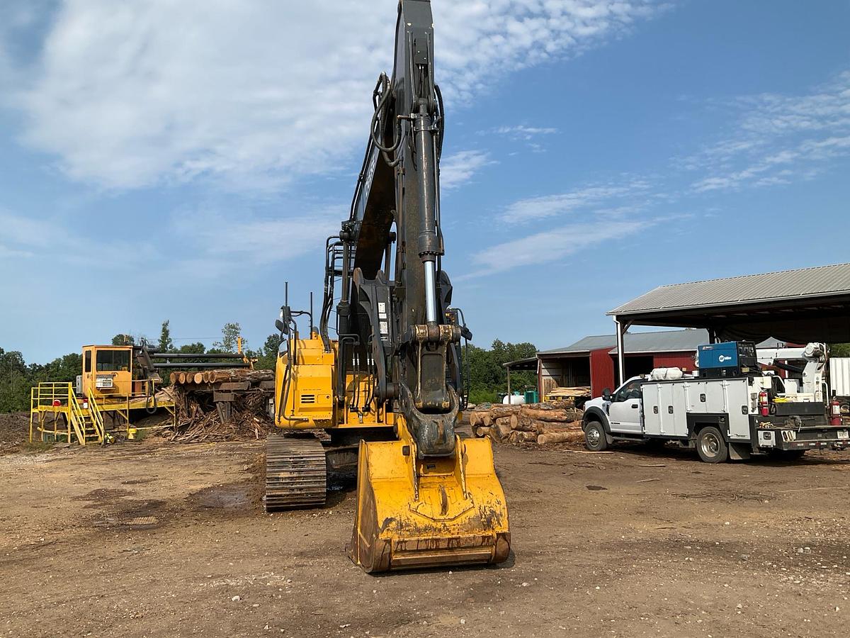 Used 2023 John Deere 245P-Tier Excavator