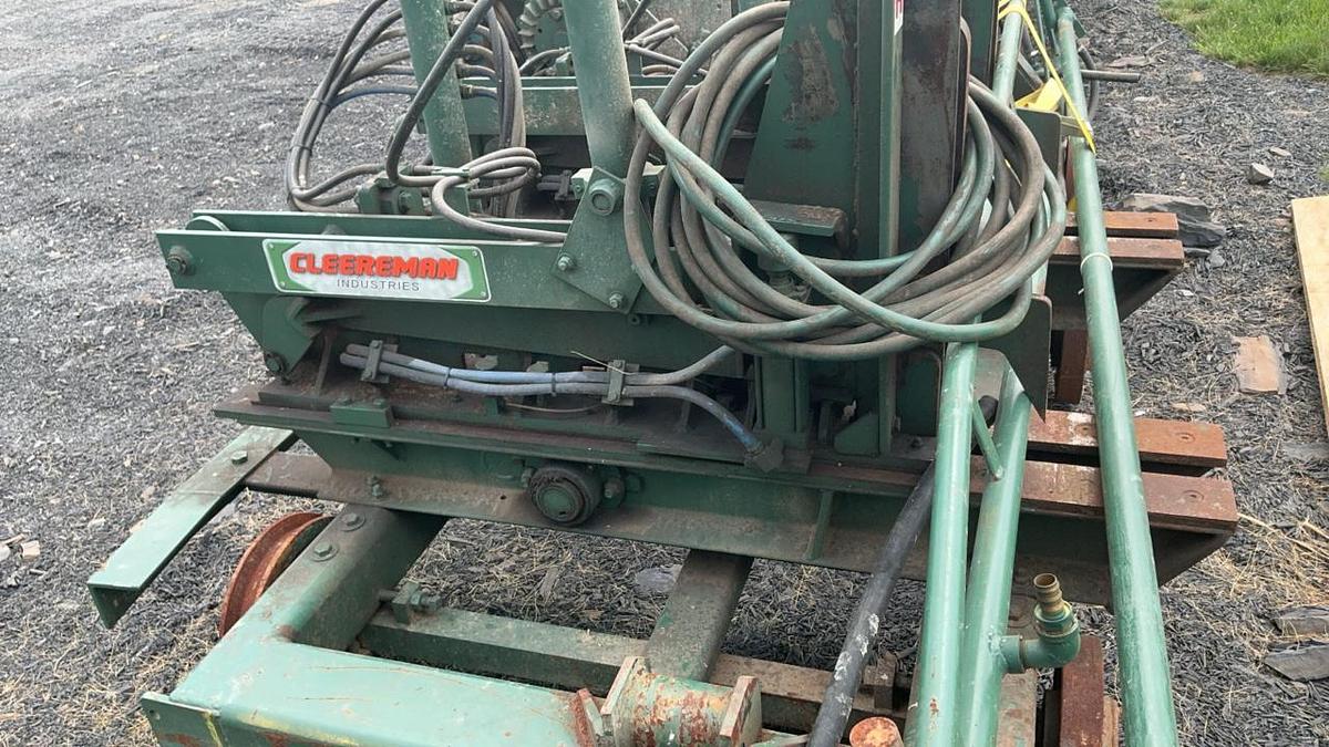 Used Cleereman 36 Carriage