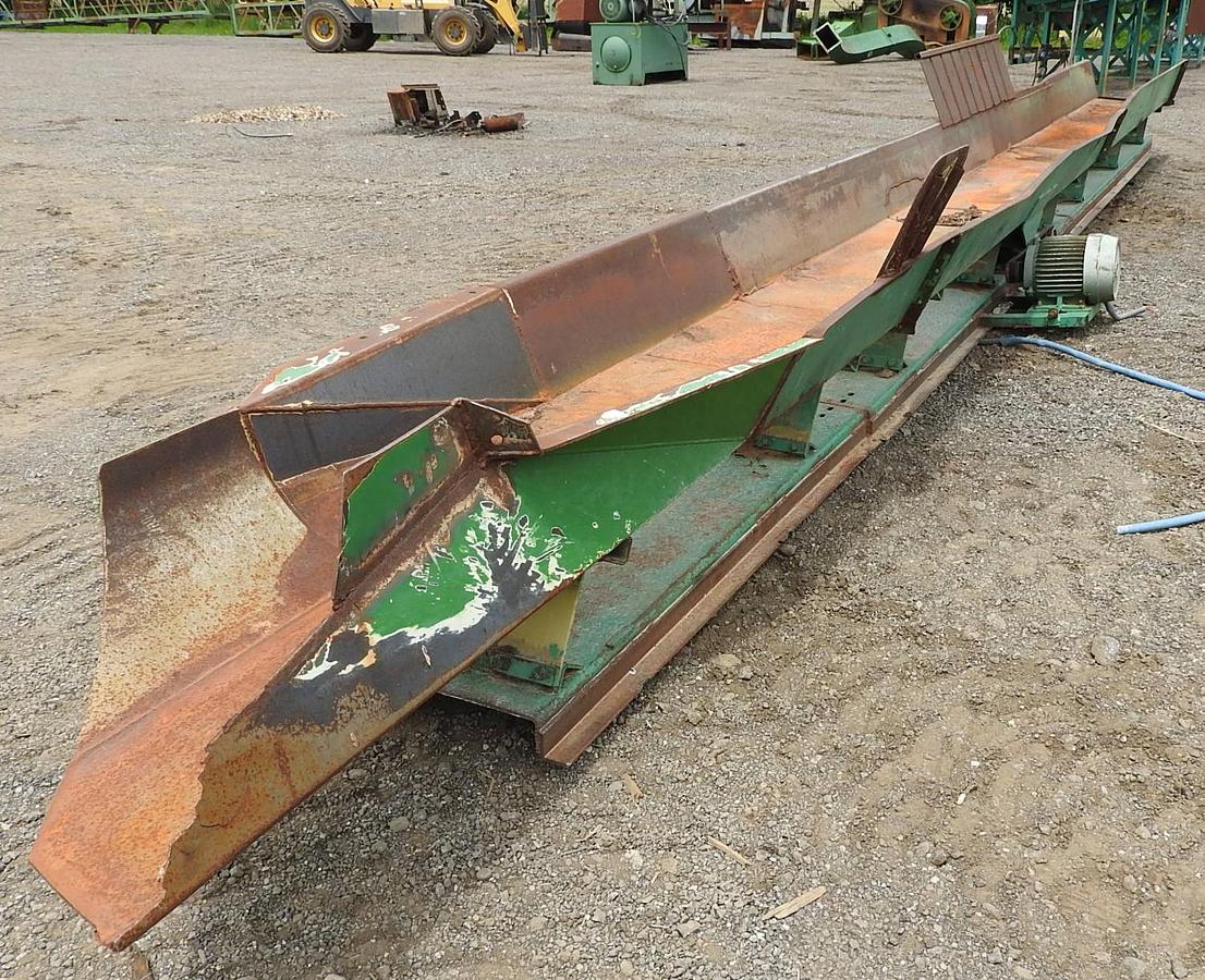 Used Vibrating Conveyor