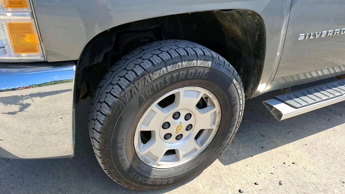 Used 2013 Chevy 1500 Pickup Truck