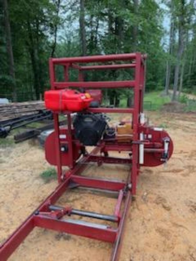 Used Zimmerman Machinery Horisonial Bandmill + A 2 Blade Edger