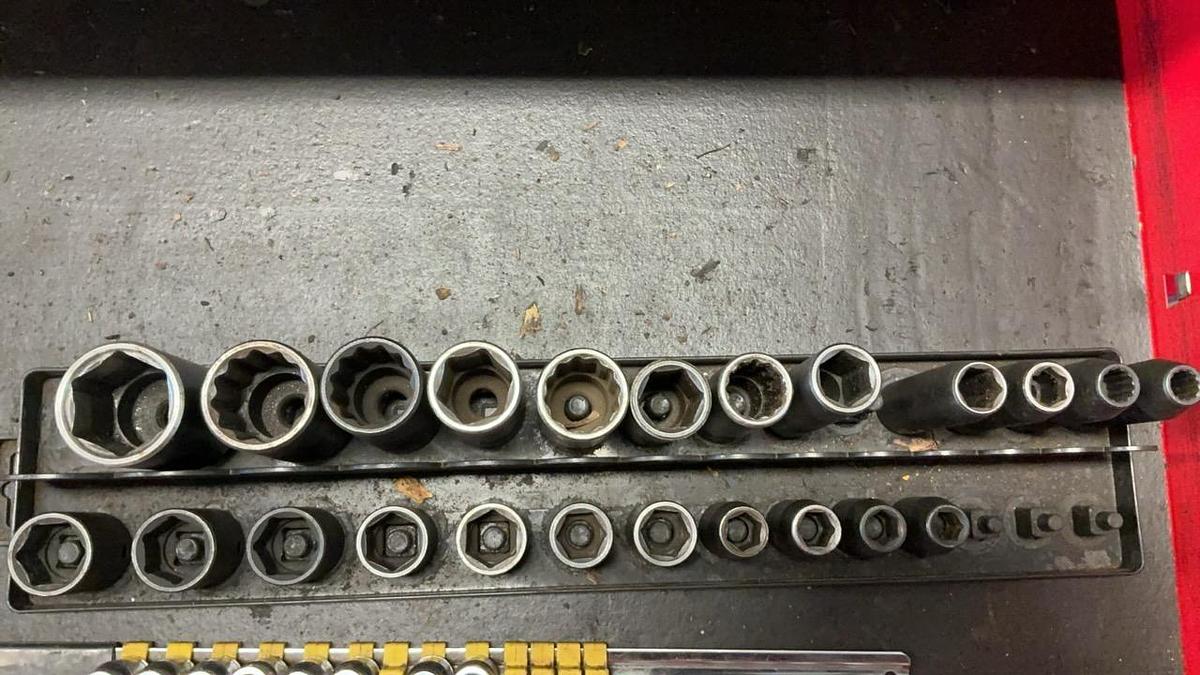Used U.S. General Tool Box and Contents