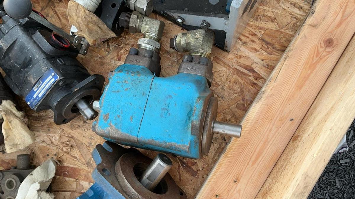 Used Hydraulic Parts