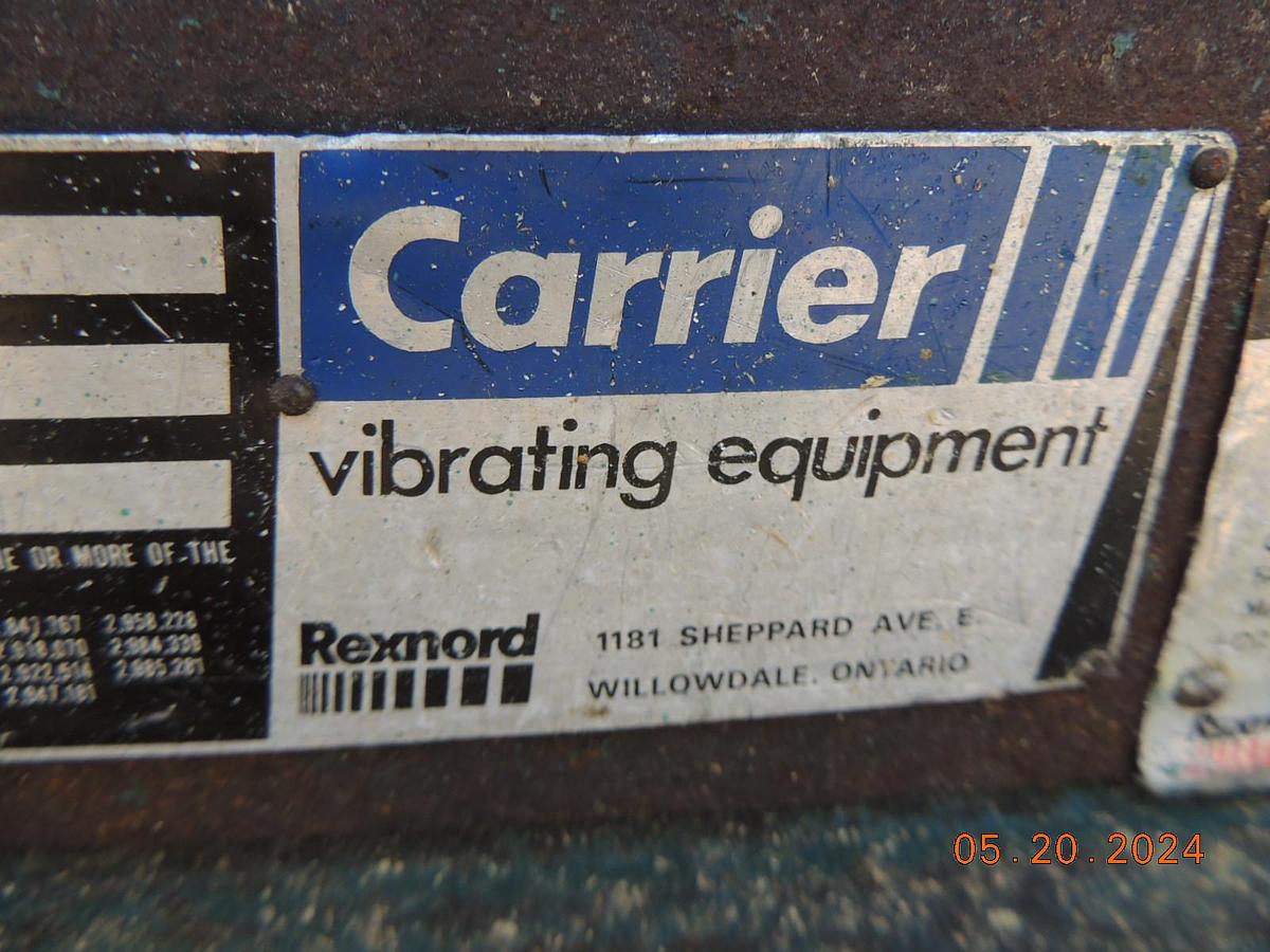 Used Vibrating Conveyor