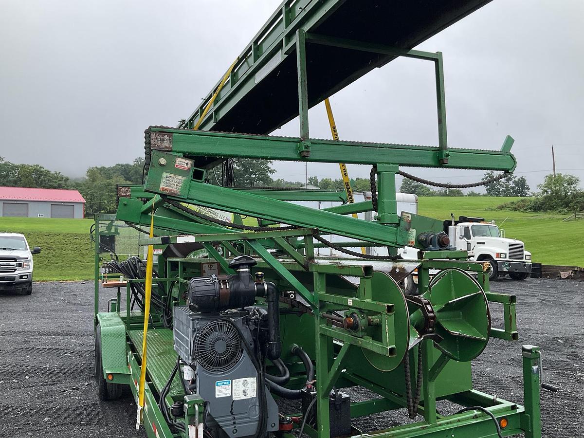 Used 2016 Woodbine Rapido Loco Firewood Processor