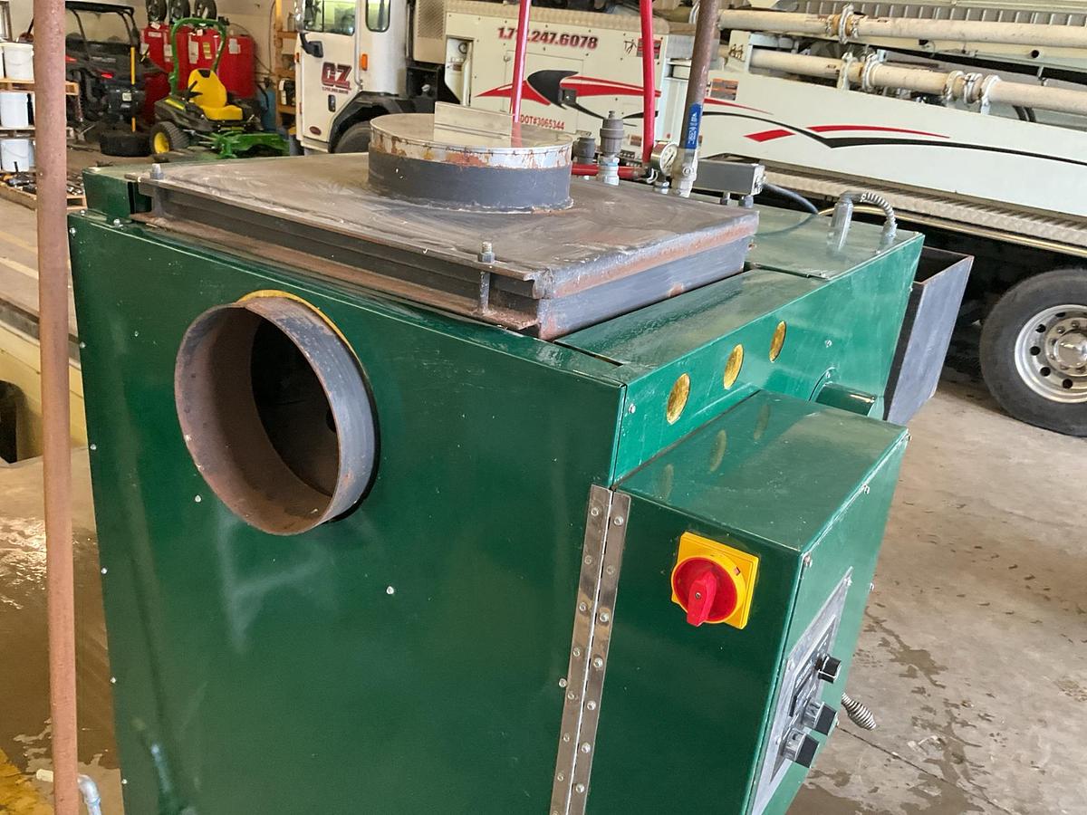 Used Glen Wood 350,000 BTU Coal Furnace