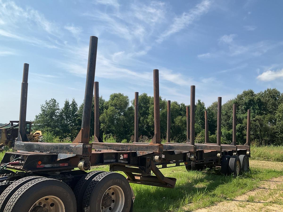 Used 1994 Savannah Log Trailer