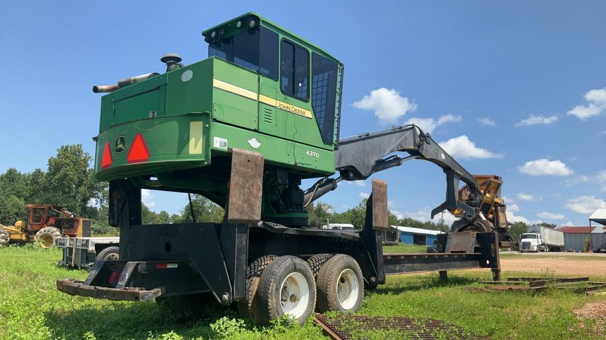 Used 2013 John Deere 437D Knuckleboom