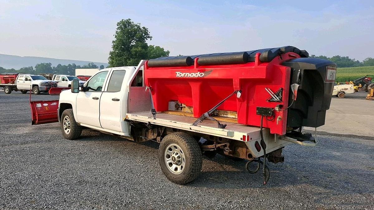 Used 2015 Chevrolet 2500 Flatbed Truck