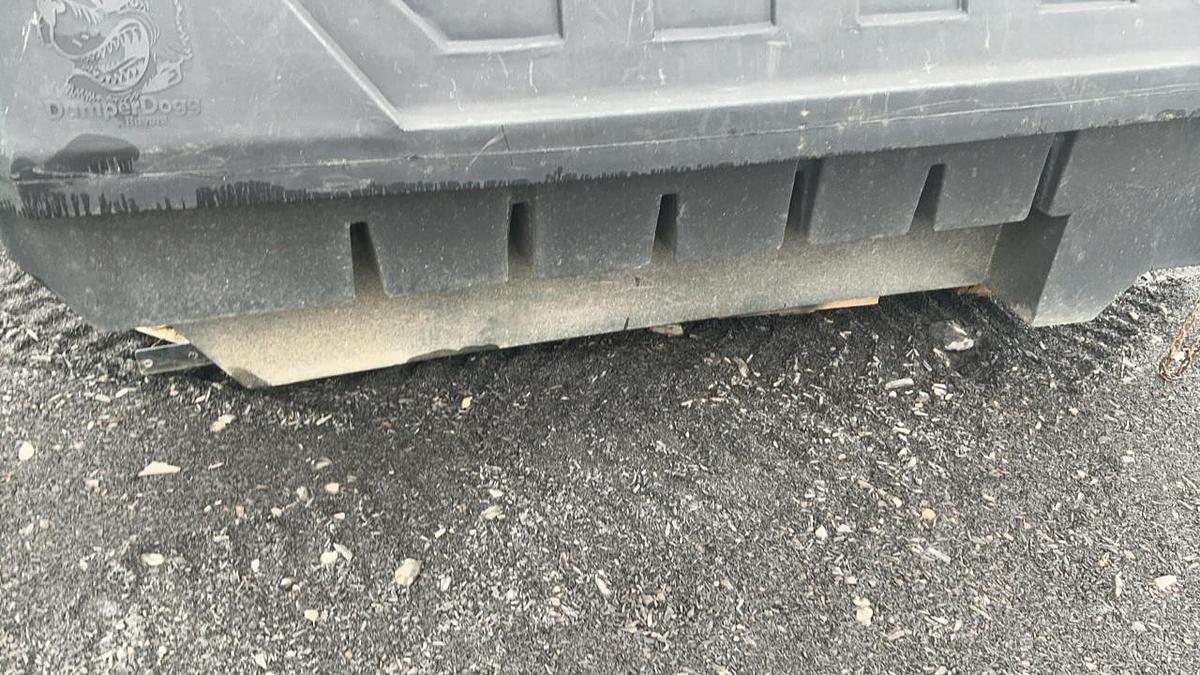 Used Dumper Dogg 5532000 Pickup Bed Insert