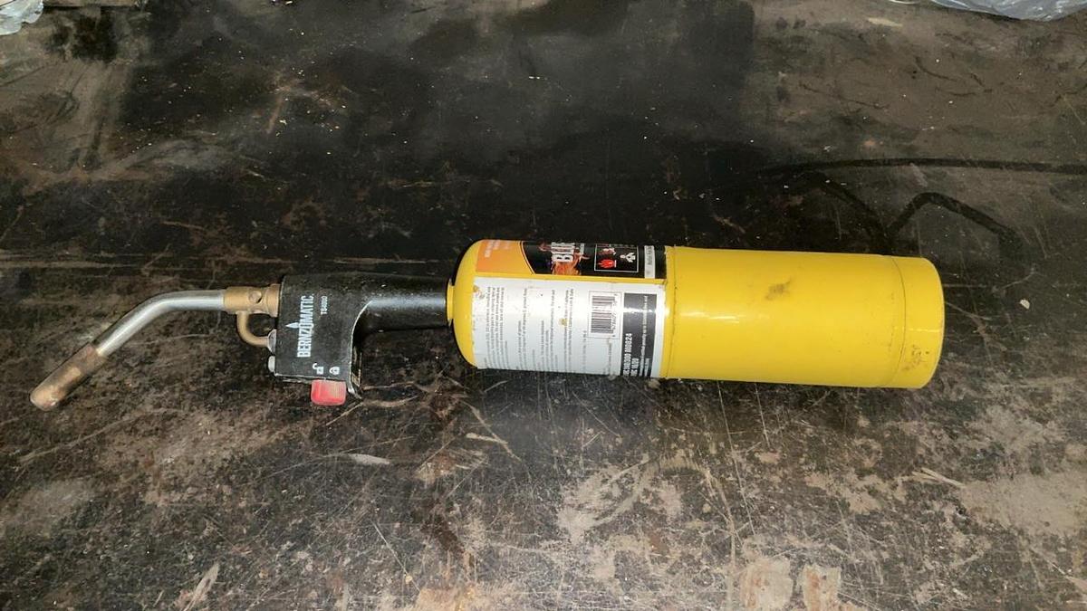 Used Napa Jumpstarter, Grinder, and Misc. Tools