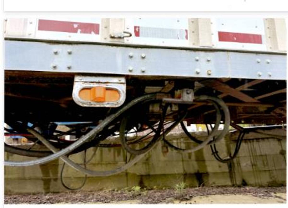 Used A Walking Floor Trailer