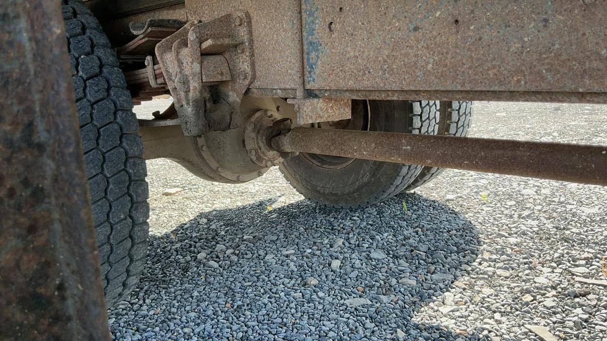 Used 1997 International Navistar 4700 4x2 Box Truck