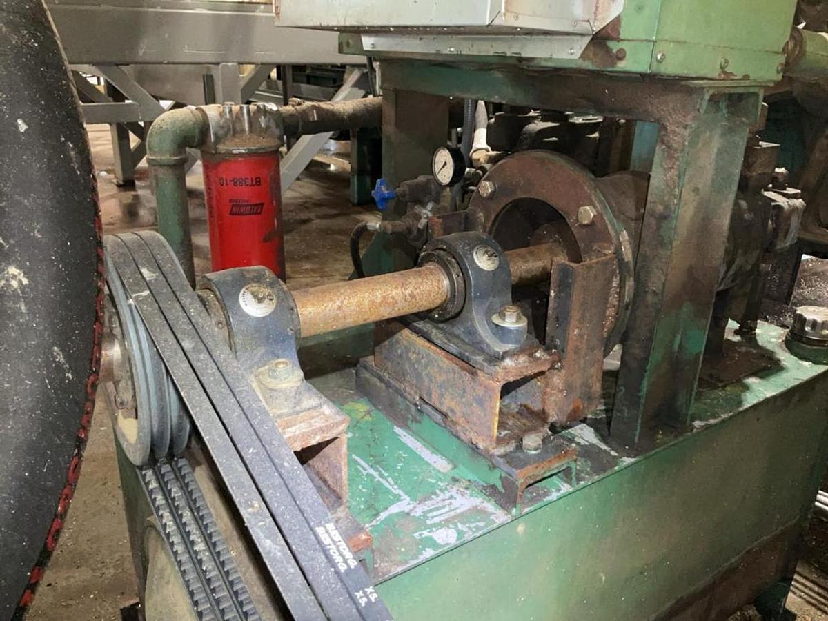 Used A Complete Circular Sawmill Cleereman 36