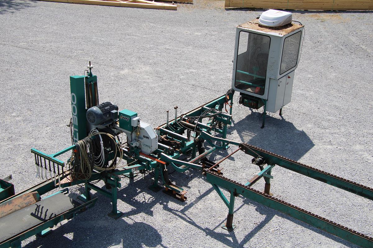Used LT300 Wood-Mizer Thin Kerf Head Rig w/Cab & Conveyor