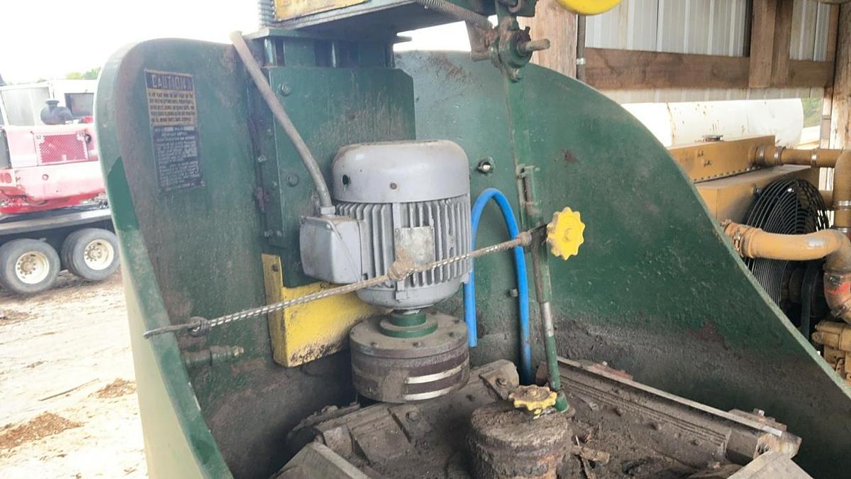 Used Newman G-200 Chipper Knife Grinder