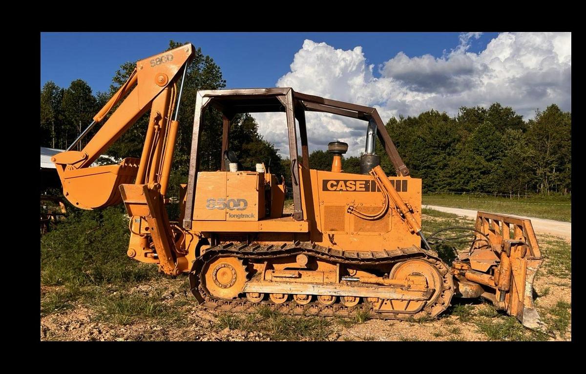 Used 850D Case Dozer Backhoe