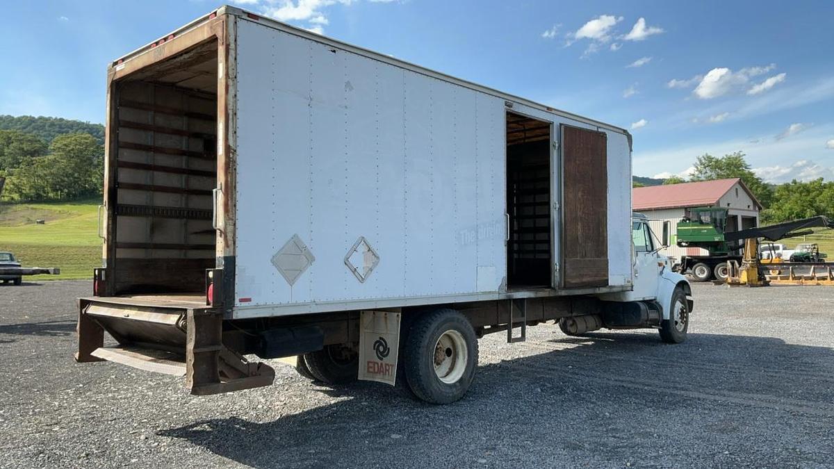 Used 1997 International Navistar 4700 4x2 Box Truck