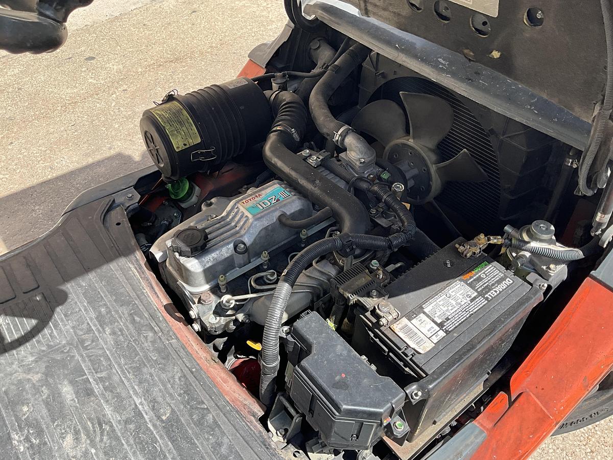 Used 8 FDU25 Toyota Forklift