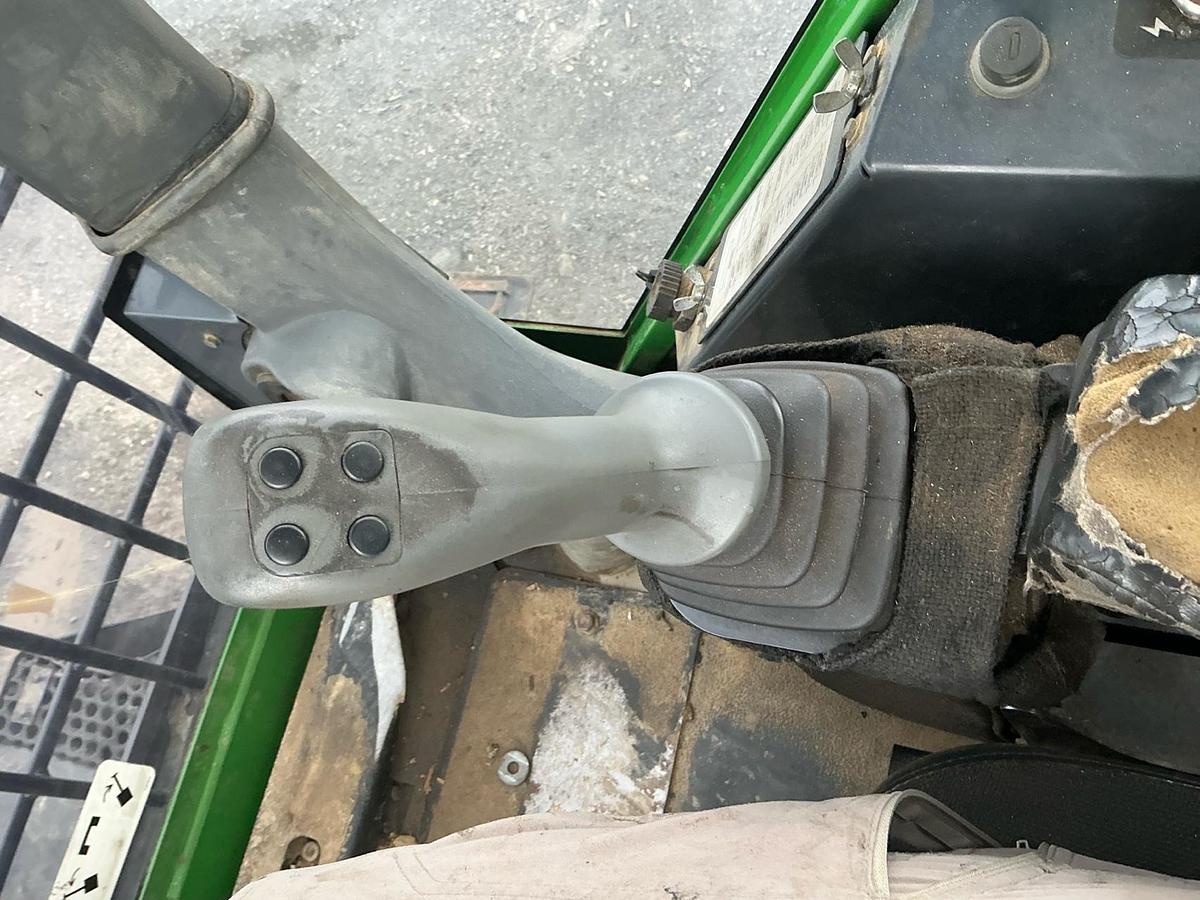 Used 2015 John Deere 335D Knuckleboom