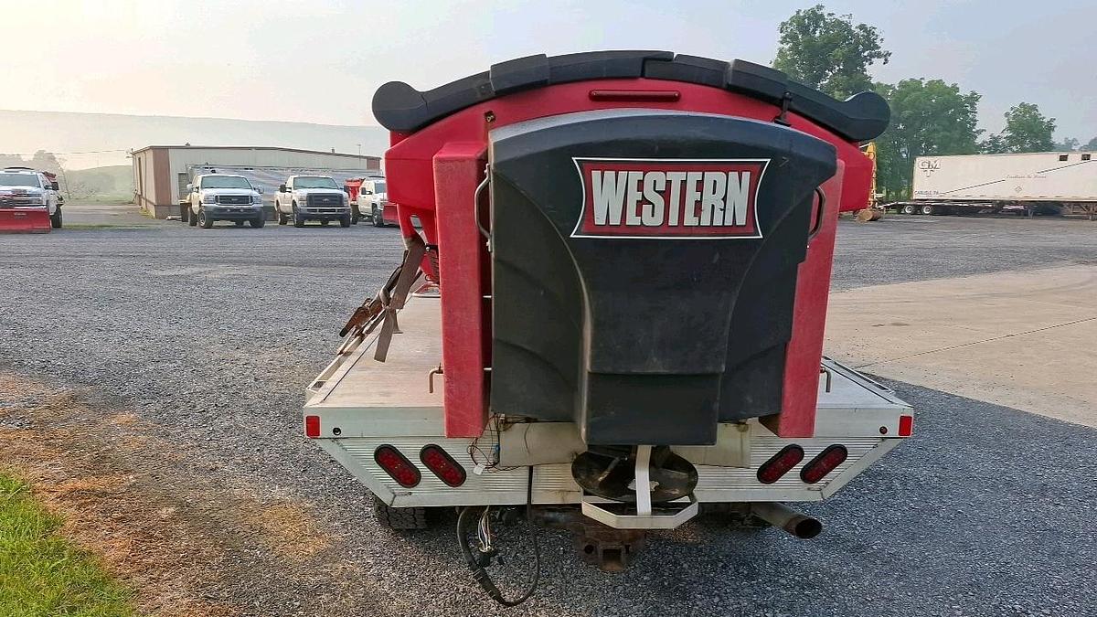 Used 2015 Chevrolet 2500 Flatbed Truck