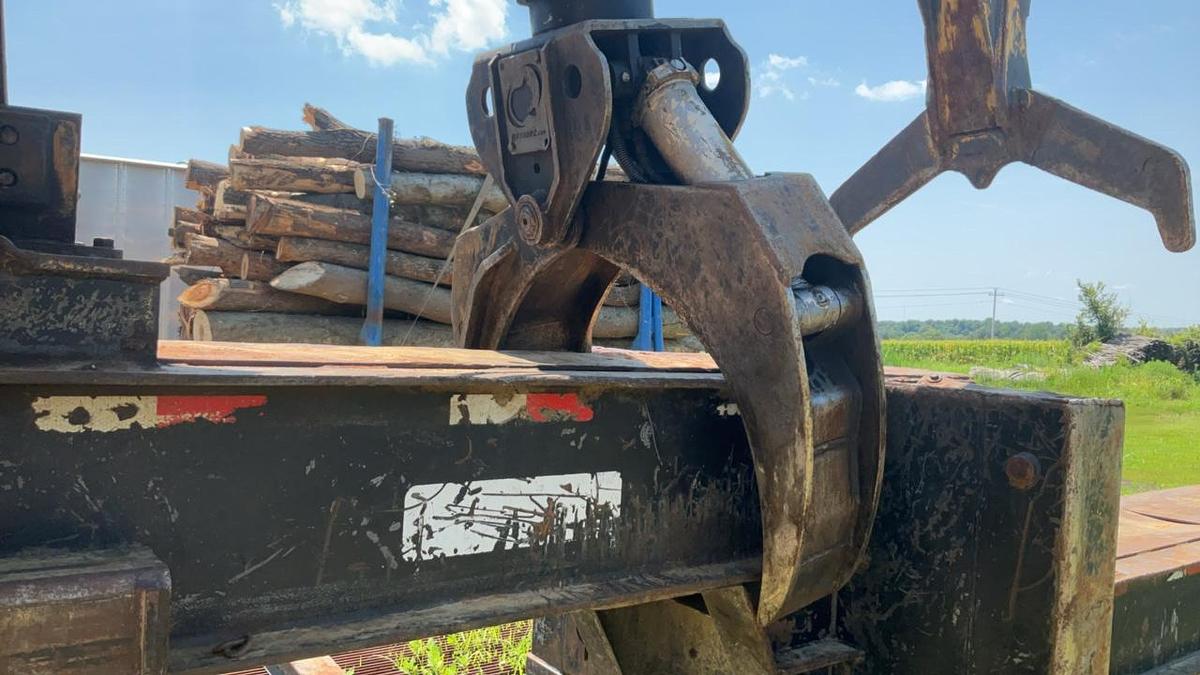 Used 2013 John Deere 437D Knuckleboom