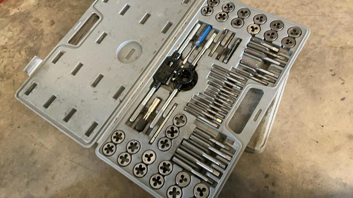 Used Tap & Die Set