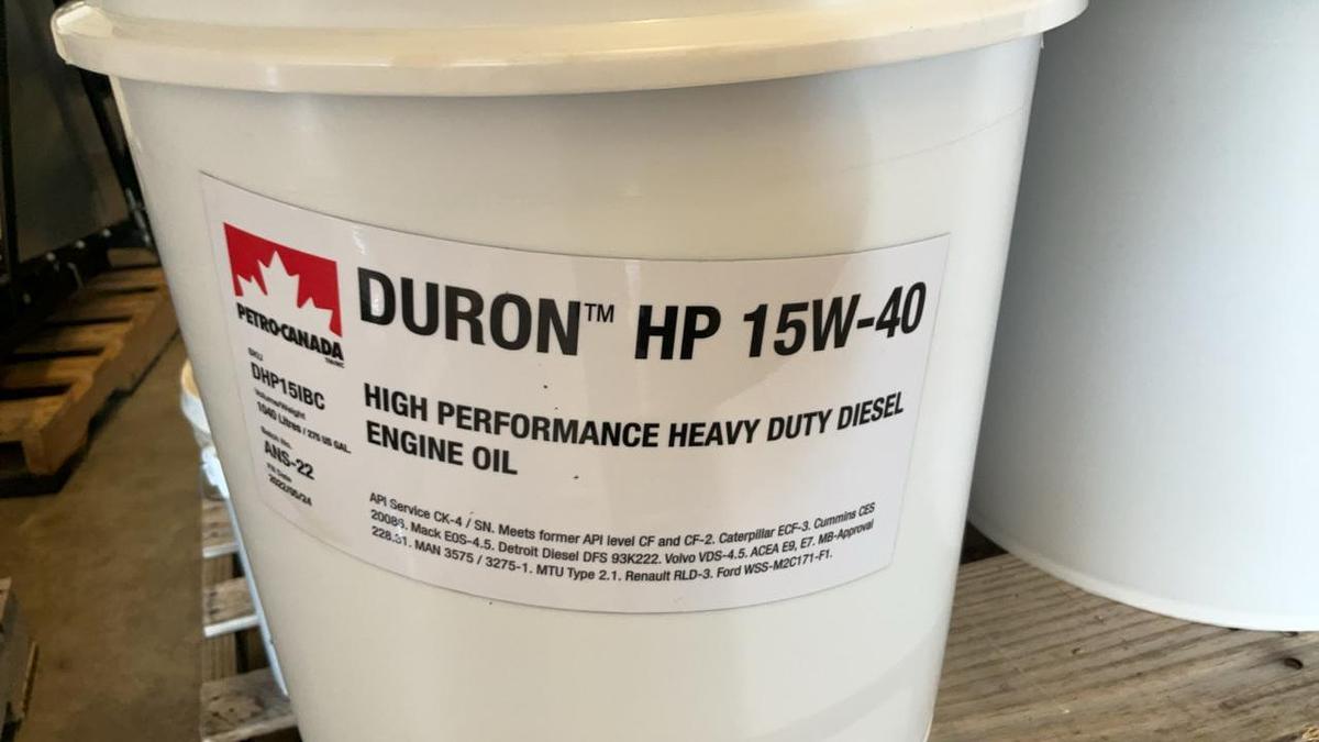 Used Duron HP 15W-40 Motor Oil