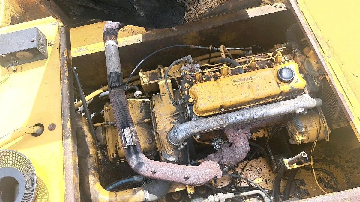 Used 1989 Caterpillar 211 Excavator