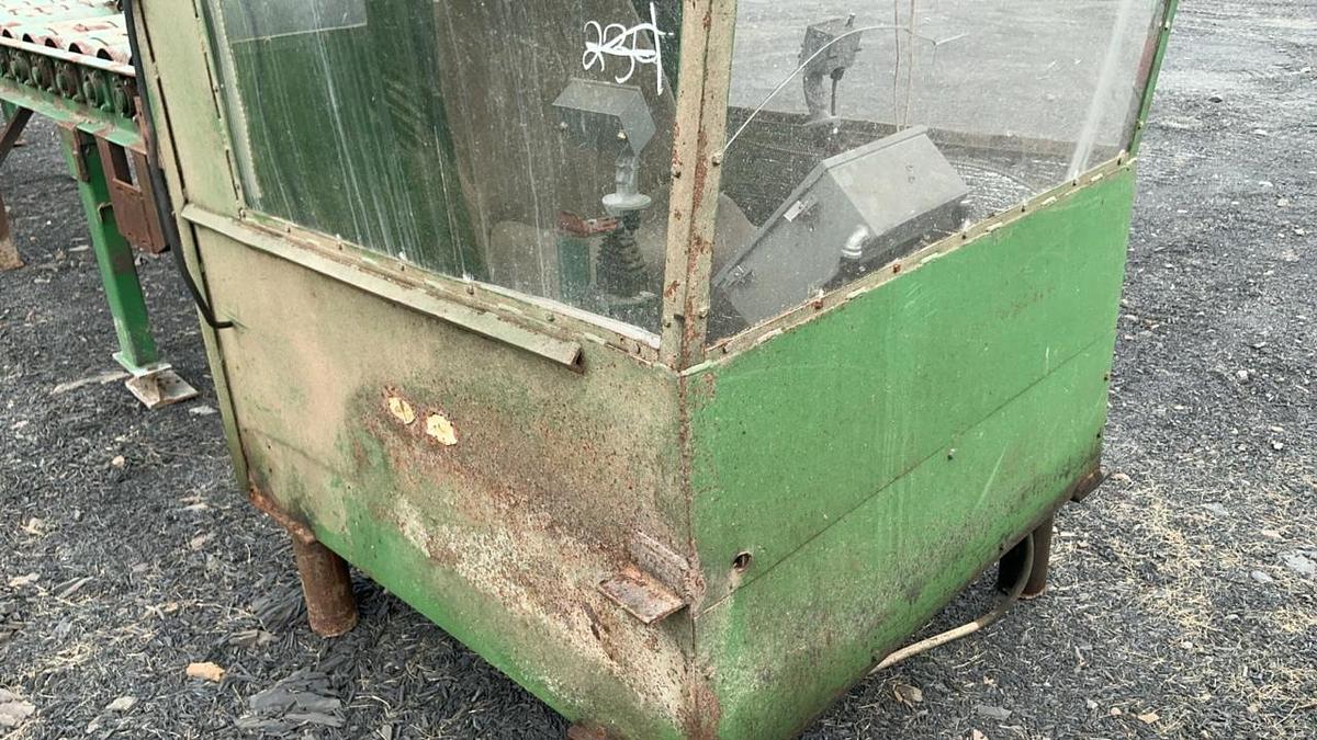 Used Frontline Sawyers Cab