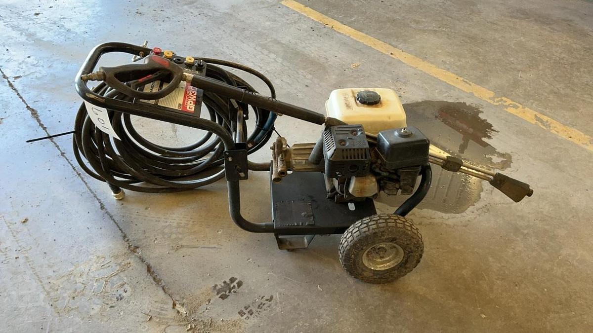 Used Yamakoyo GPW3000 Commercial Pressure Washer
