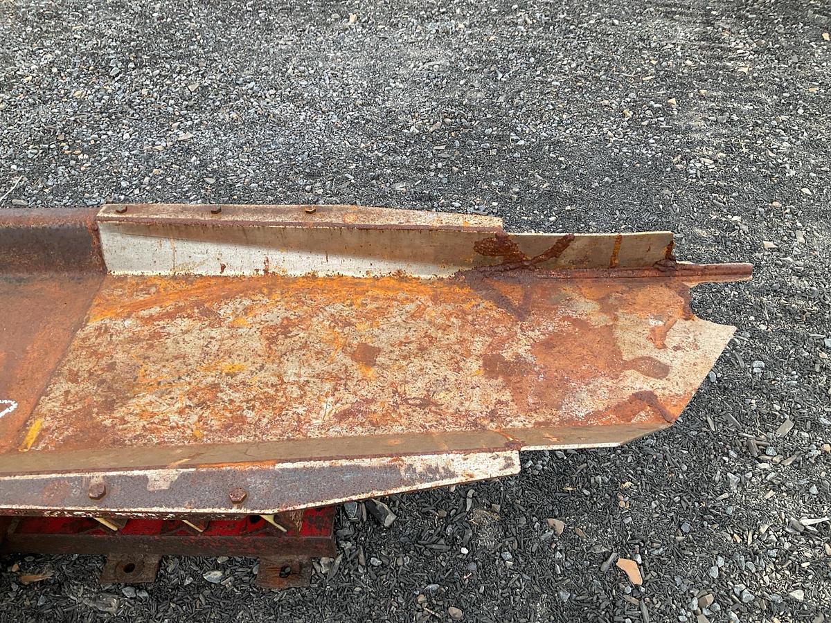 Used Mellott Vibrating Conveyor Section