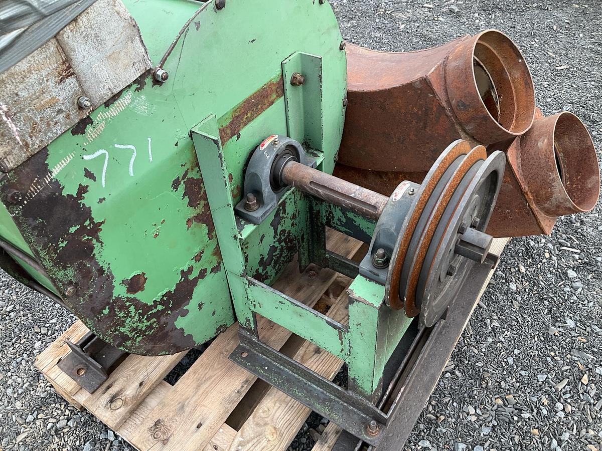 Used Reckart 26” Dust Blower