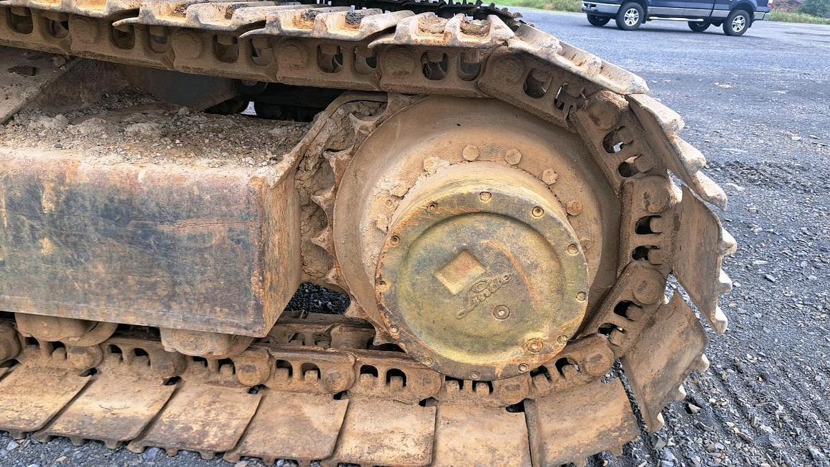 Used 1989 Caterpillar 211 Excavator
