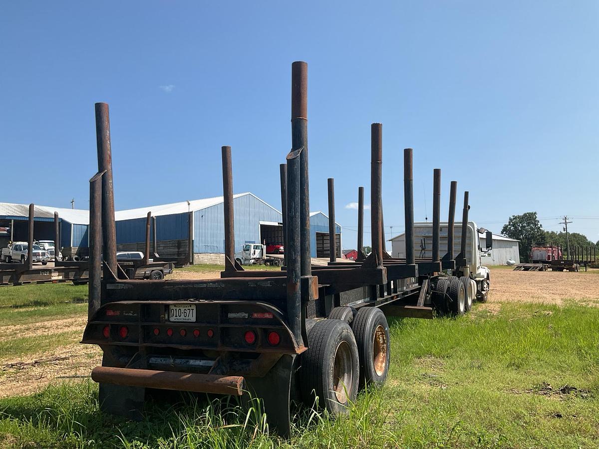 Used 1994 Savannah Log Trailer