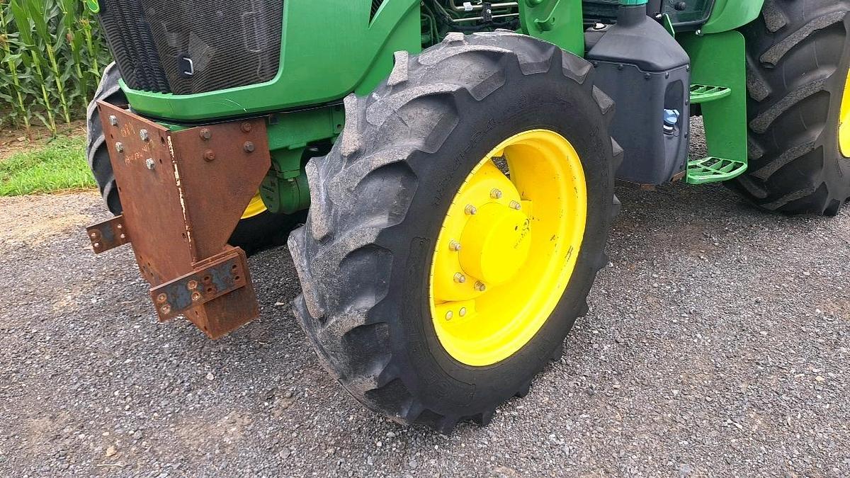 Used 2019 John Deere 5090E Tractor