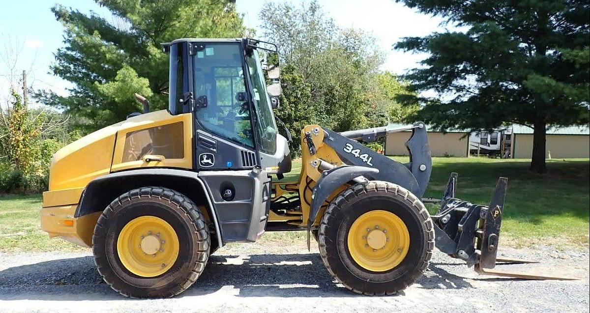 Used 344L John Deere Wheelloader