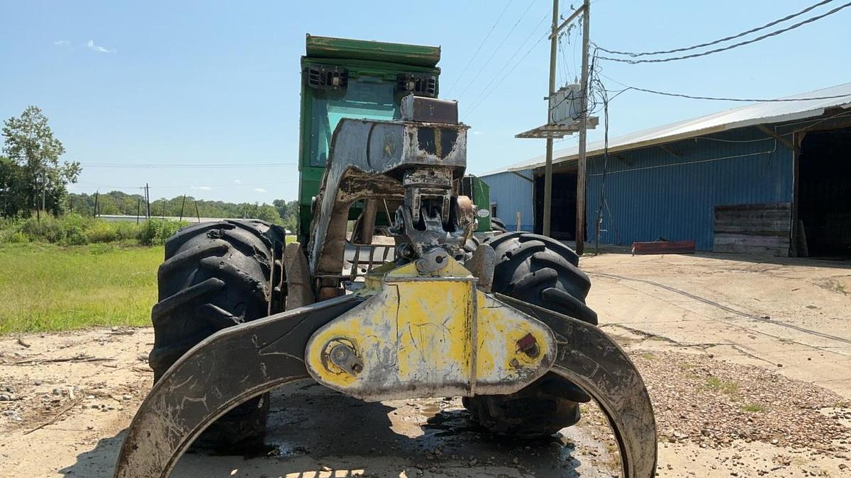 Used 2010 John Deere 548GIII Grapple Skidder