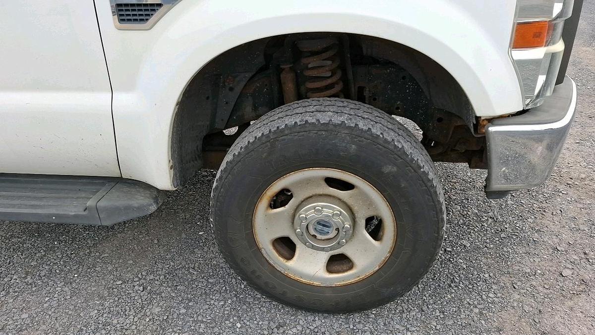 Used 2008 Ford F350 Pickup Truck