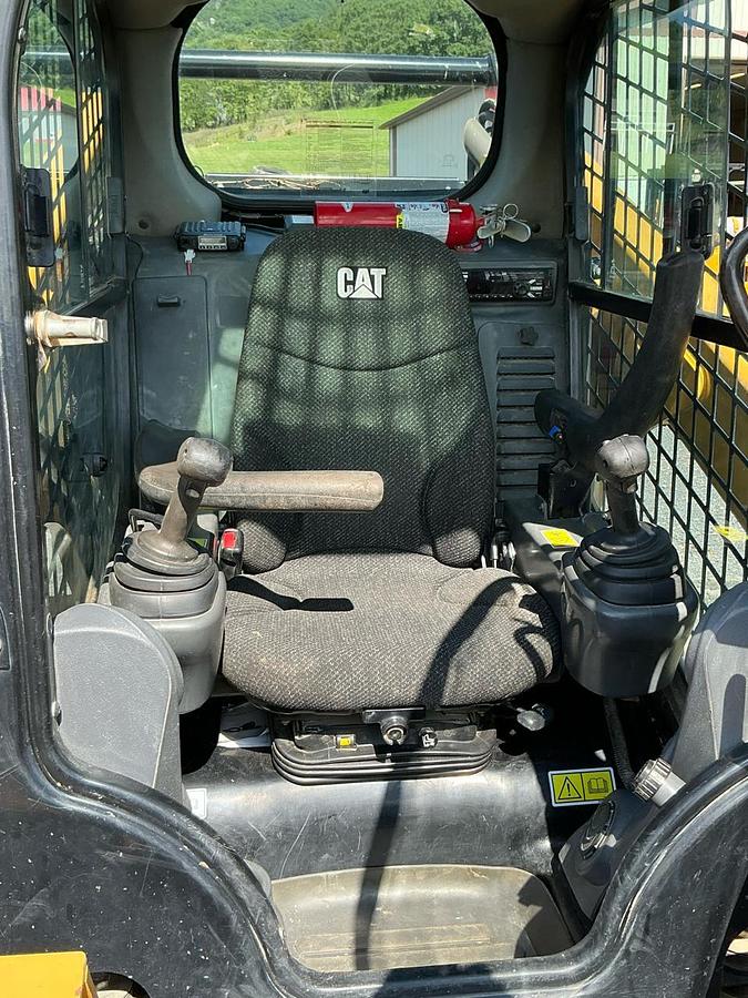 Used 2019 Cat 289D Compact Track Loader