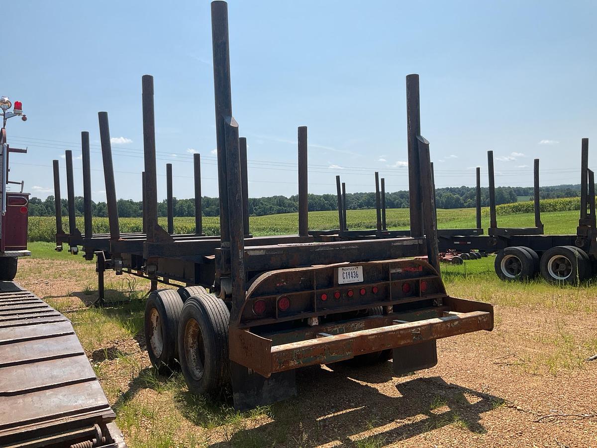 Used 1995 Savannah Log Trailer