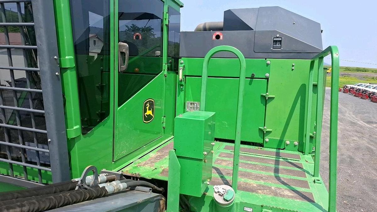 Used 2019 John Deere 437E Knuckleboom