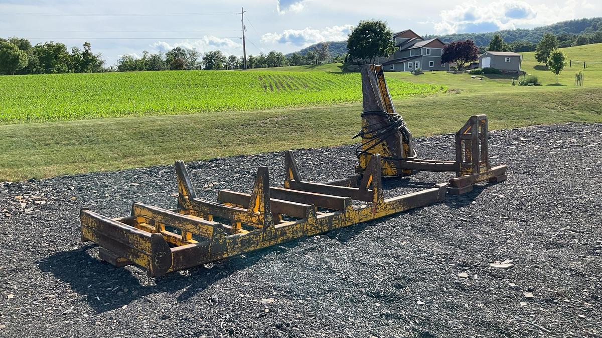 Used CSI 4400 Bucksaw
