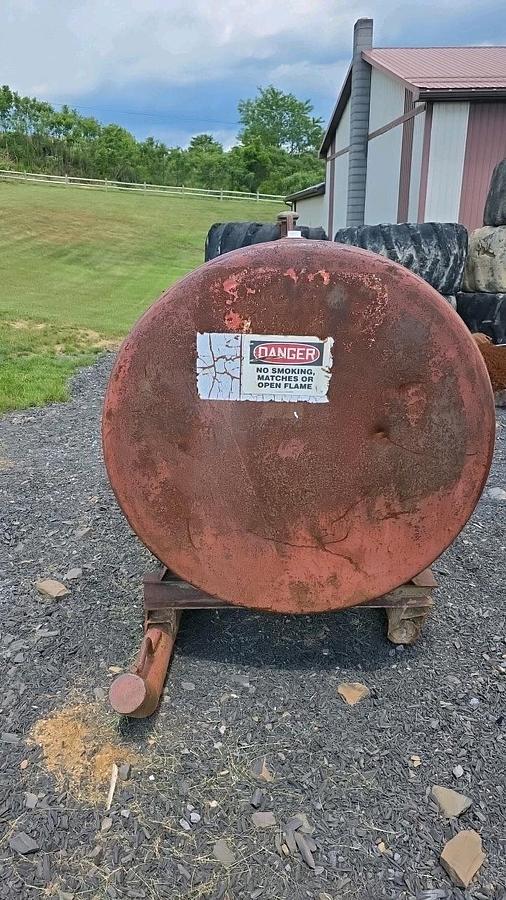 Used 500 Gallon Fuel Tank