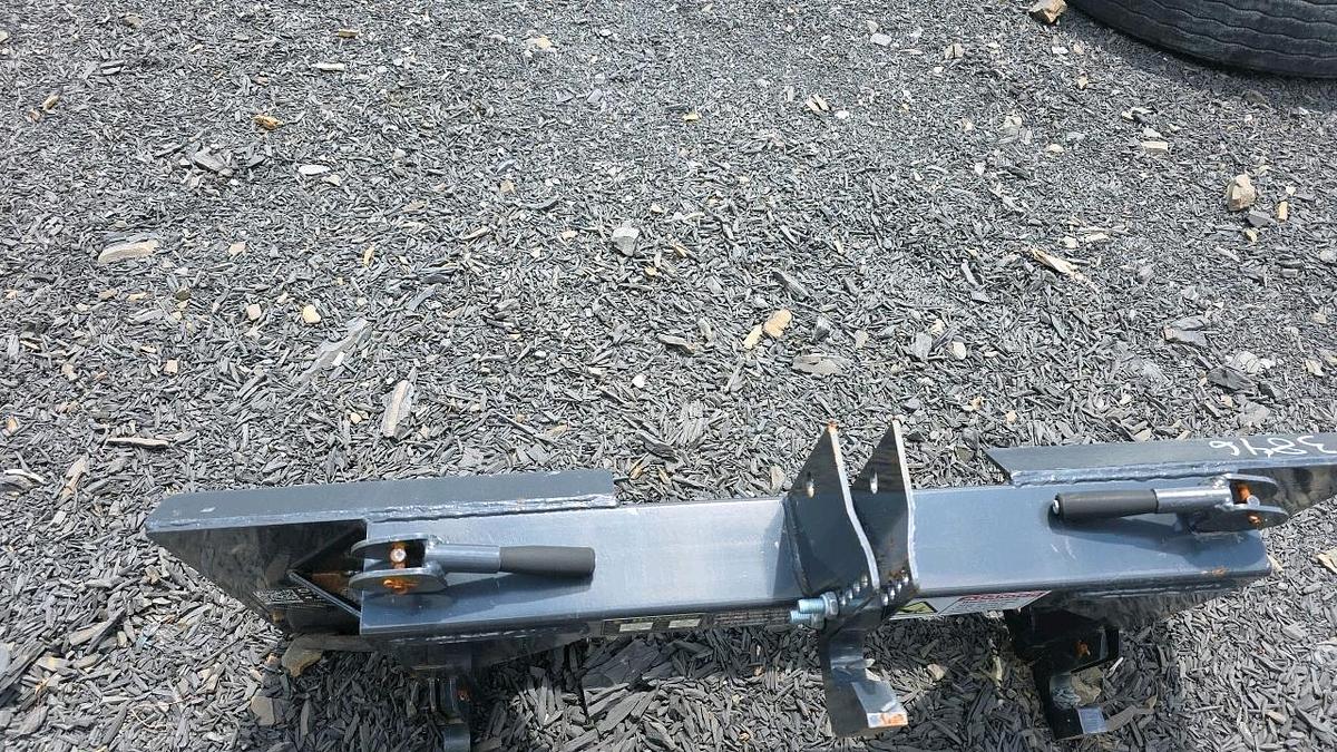 Used Wolverine PT-16-01C Quick Hitch