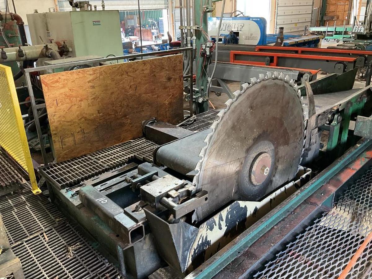 Used A Complete Circular Sawmill Cleereman 36