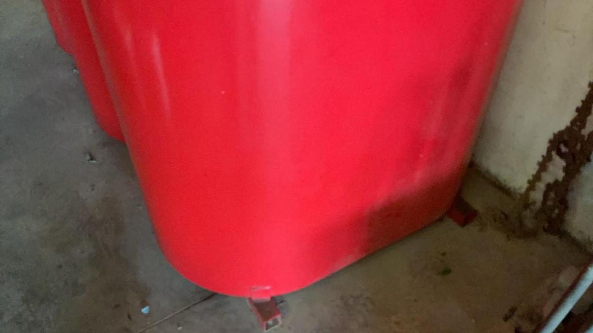 Used Turner Tanks Oil Holding Tank w/ Pump