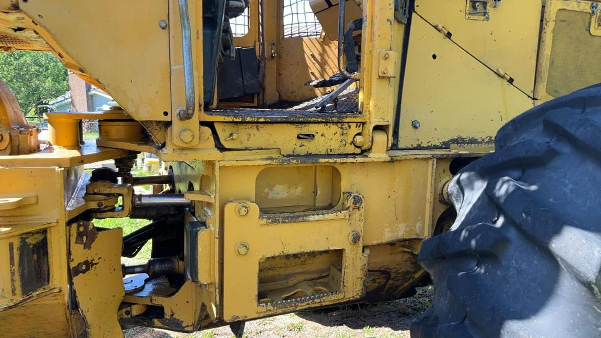 Used 1994 John Deere 540E Cable Skidder